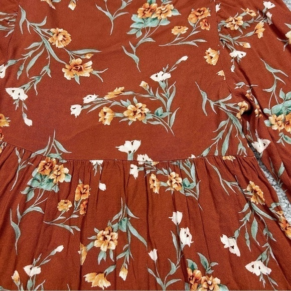 American Eagle Top Womens Extra Small Floral Print Blouse Peplum Detail Flowers - Picture 3 of 4